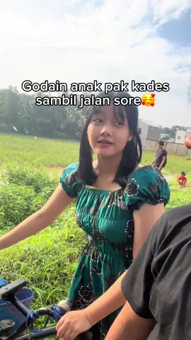 Cantiknya anak pak kades #kembangdesacantik #anakpakkades #primadonadesa