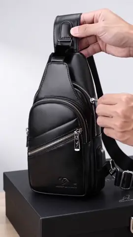 🇲🇾 Set lelaki premium 3 dalam 1 ni memang berkelas! ✨ Beg dada kulit PU lembut, jam tangan chronograph & dompet kulit – lengkap sekali! #SetLelakiPremium #ChestBagKulitPU #DompetKulitLelaki #TikTokMalaysiaViral #GayaLelakiFormal 