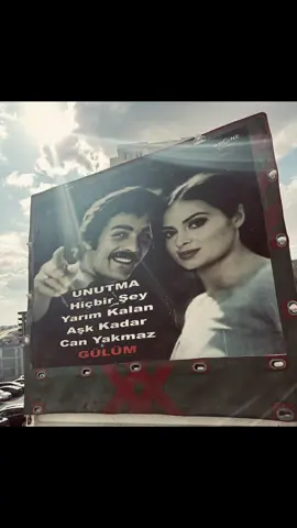 UNUTMA Hiçbir Şey Yarım Kalan Aşk Kadar Can Yakmaz GÜLÜM…🦋❤️‍🔥❤️‍🩹❤️‍🩹 #yılmazgüney #keşfetedüş #fepシ #storilikvideola #aşkvideoları 
