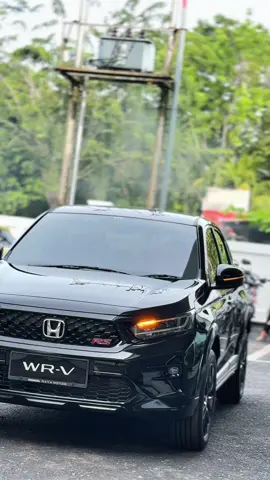 NEW WR-V RS CVT 2026 CRYSTAL BLACK PEARL OTR 303.600.000 Tampilan baru lebih sporty cocok untuk bahan gangsi kalian, Harga lebih terjangkau Silahkan langsung  pesan di no: Sales : Angga wA : 0831-4352-0313 Di Honda Daya Motor, Jl Ahmad Yani 1 no.115 Pontianak @HondaDayaMotorKalbar  #fyp #wrv #pontianak #singkawang #sambas 