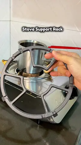 May maliit ka din bang lutuan na hindi kasya o Stanley sa gas stove? 😅 Good thing may ganito na! Chexk the yellow basket! 🛒 #stovesupportrack #nonslipcastiron #panholder #stovetrivet #foryou 