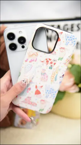 New case, new energy 👍#phonecase #catsoftiktok #iphone #scratching #tik 