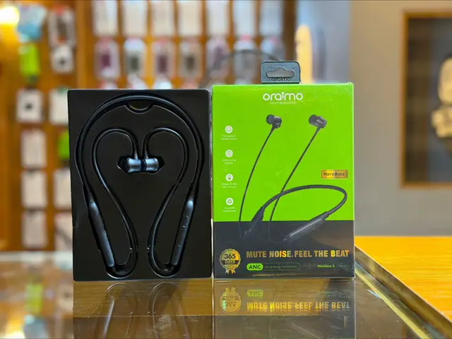 Feel the beat. Block the noise. 🎶🔥 Premium sound just landed at Remi Dee Gadget. The Oraimo Necklace 5 ANC Wireless Neckband Earphones is built for comfort, powerful bass, and long battery life. ✔ Active Noise Cancellation (ANC) ✔ Heavy Bass Sound ✔ Long Playtime ✔ Comfortable Neckband Design Whether you’re working, driving, or chilling — your music stays with you all day. 🎧 📍Available now at Remi Dee Gadget Quality gadgets. Affordable prices.