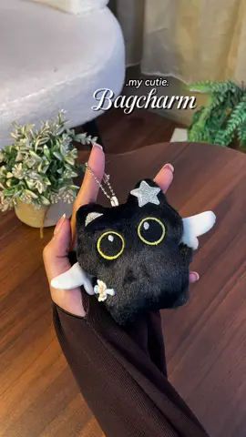 bagcharm cute seharga seblak 😍 #bagcharm #keychain #bagcharmlucu 
