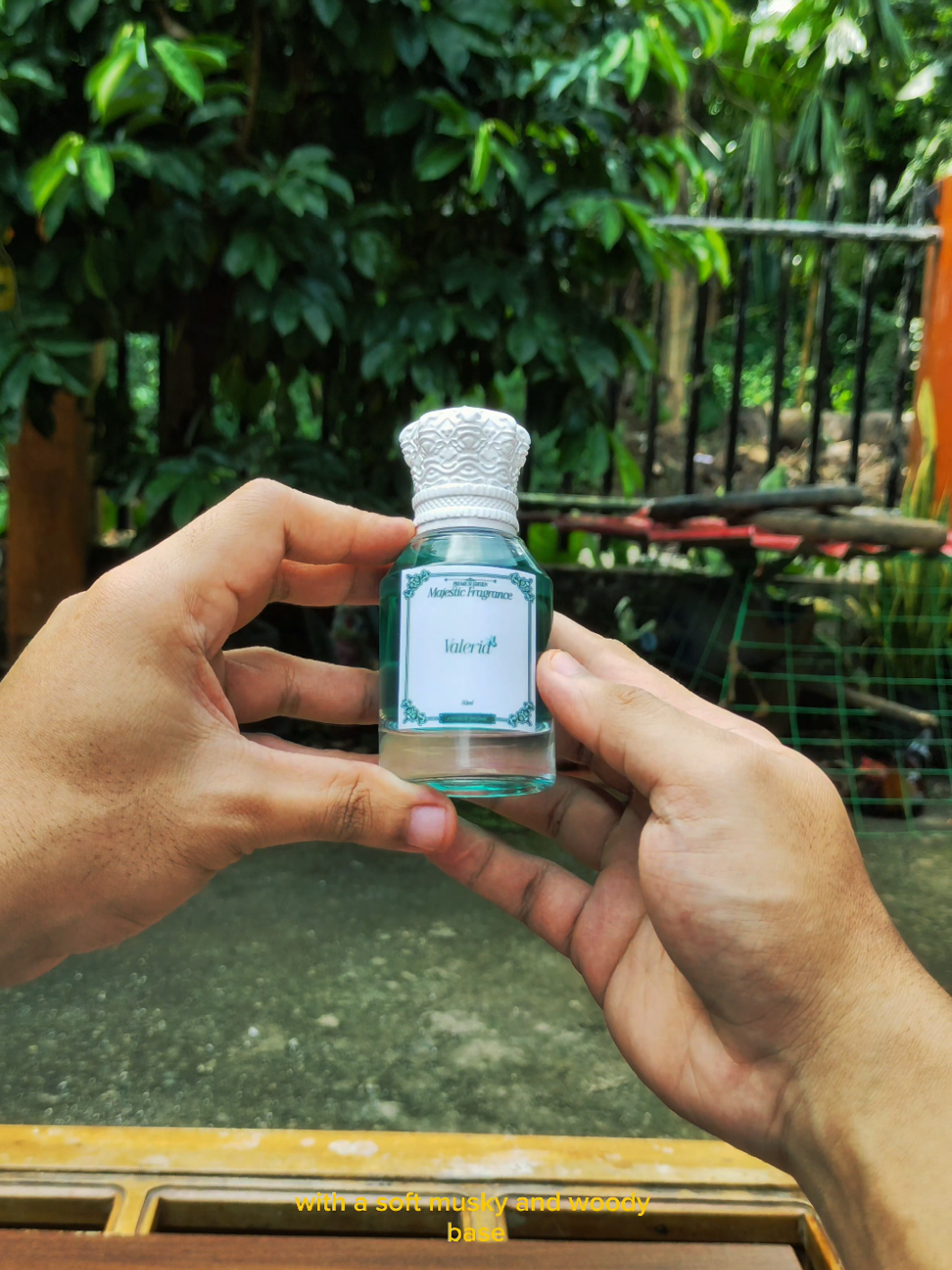 what does Valeria smells like? #percival #yedp #fragrancetiktok #fragrance #majesticfragrance 