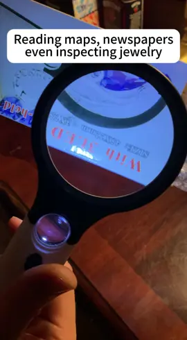 Reading maps, newspapers, even inspecting jewelry… Your very own High-Def Eye! 👀 With a crystal-clear lens and built-in light, no detail can hide. So convenient! #LifeHelper #MagnifyingGlass#PracticalGift #UsefulPresent #ThoughtfulGift