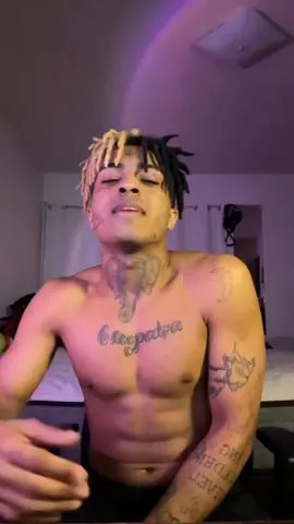 Falling... xxxtentacion ❤️‍🩹🥀 #4u #xxxtentacion #xxx #riplegends #lipsync 