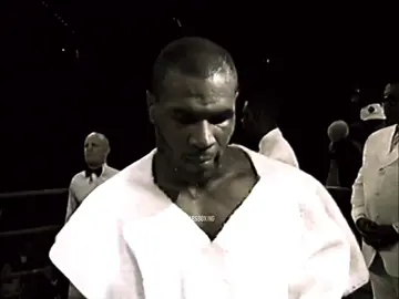 🦍⚔️ #boxing🥊 #boxing #edit #miketyson #viral #fyp 