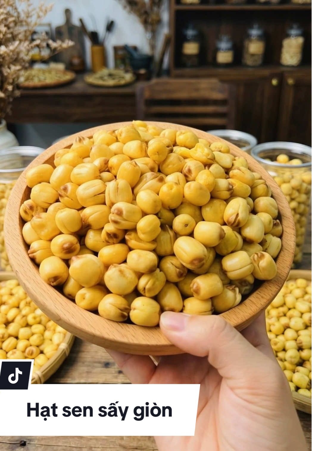 Hạt sen sấy giòn ăn liền
