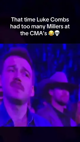 Lmaoooo 🎥: amandagrace044 #lukecombs #morganwallen #cmaawards #countrymusic