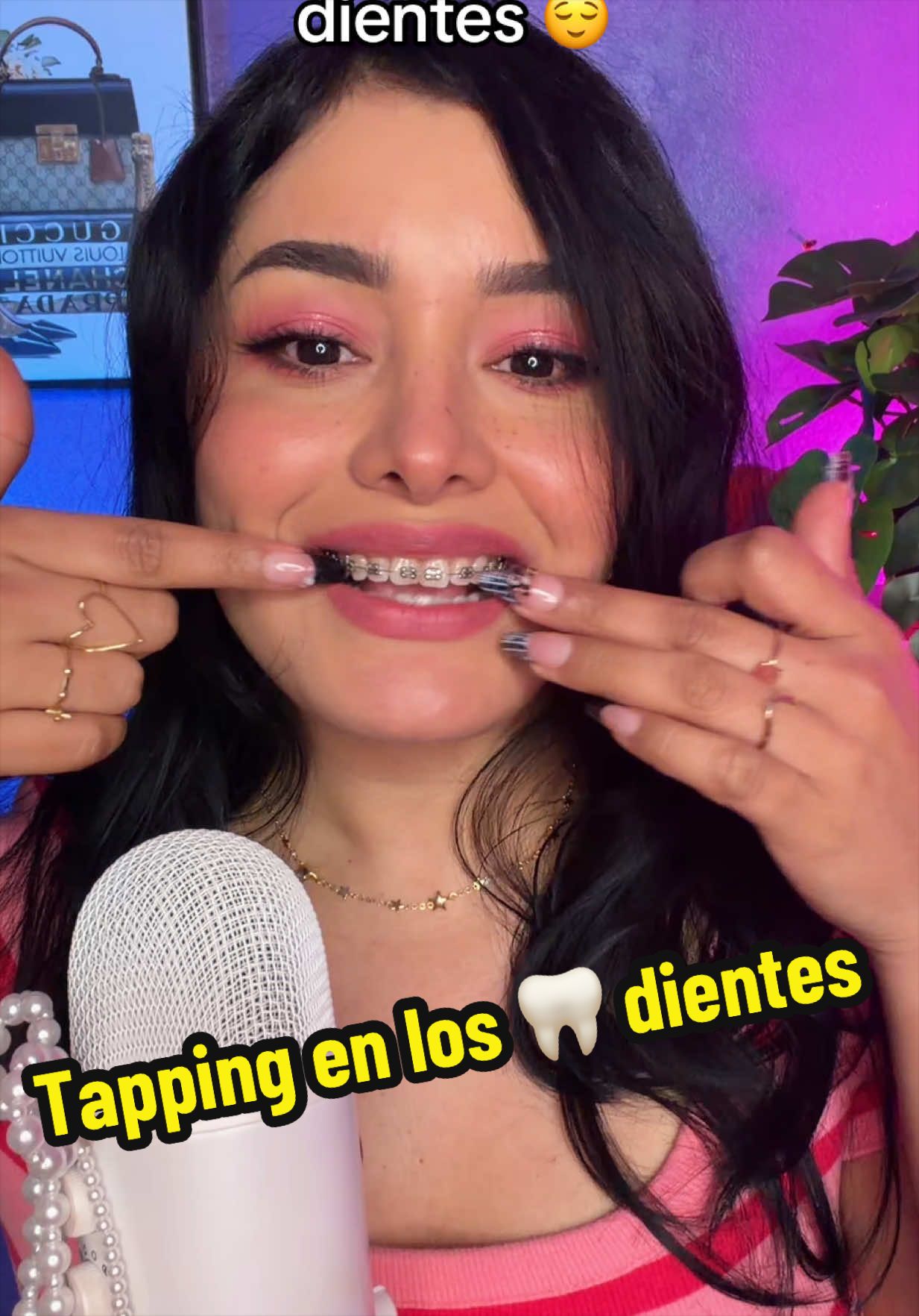 Tapping en los dientes 🦷 😍 #tappingenlosdientes #tappingsounds #mouthsounds #asmrconbrackets #bracesasmr 