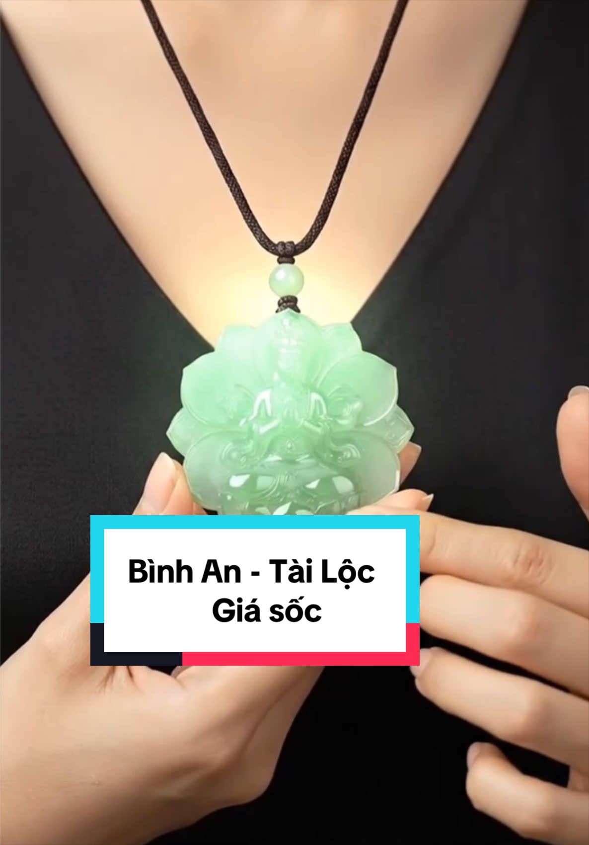 Mặt dây chuyền Quan Âm tọa đài sen phong thủy #phongthuy #quanam #binhan #vongcodep #tamlinh 