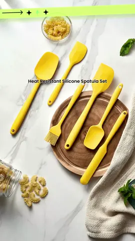 Silicone Spatula Set, 6 Counts Baking Tool Kit, Heat-Resistant Non-Stick Cookware for Baking & Mixing, Durable Silicone Kitchen Gadget #kitchenessentials #cookware #kitchentools #nonstickpans #cookingtoolsneeded #cookingessentials #nonstickcookware #kidscookingset #kitchengadgetgoals #caketools