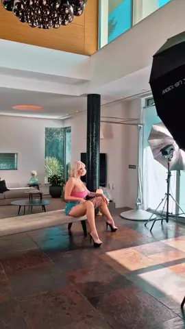 bts with me 💕  Blondie Bombshell  #tattoogirlfun #gymblonde #blondefitnessfun #tattoofitlife #funblondevibes