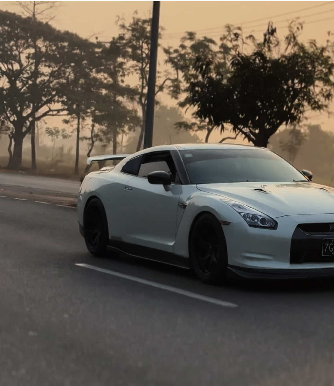 Owner:@Z, one of the cleanest Gtr in Myanmar 🇲🇲#gtrr35 #myanmar #cars #fyp 