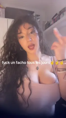 jle crie haut et fort même #pourtoi #fyp #viral #makeup #playback 