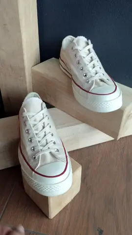 ✨ [FOR SALE] ✨Converse Chuck 70 Low Top 'Parchment'  Size 41.5 (Insole 26.5) #JejakKurasi #ConverseWhite #SneakersKlasik #TimelessStyle #MustHaveKicks 