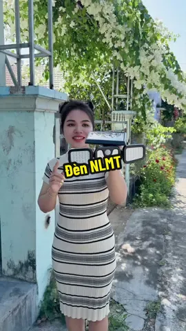 Đèn năng lượng mặt trời 3 đầu xoay 360 độ chiếu sáng rộng, tự sạc ban ngày 💡 giá có thể thay đổi tùy theo thời điểm khuyến mãi trên Tiktok shop #dennlmt #denngoaitroi #den3dau #tienich #onggiareview 