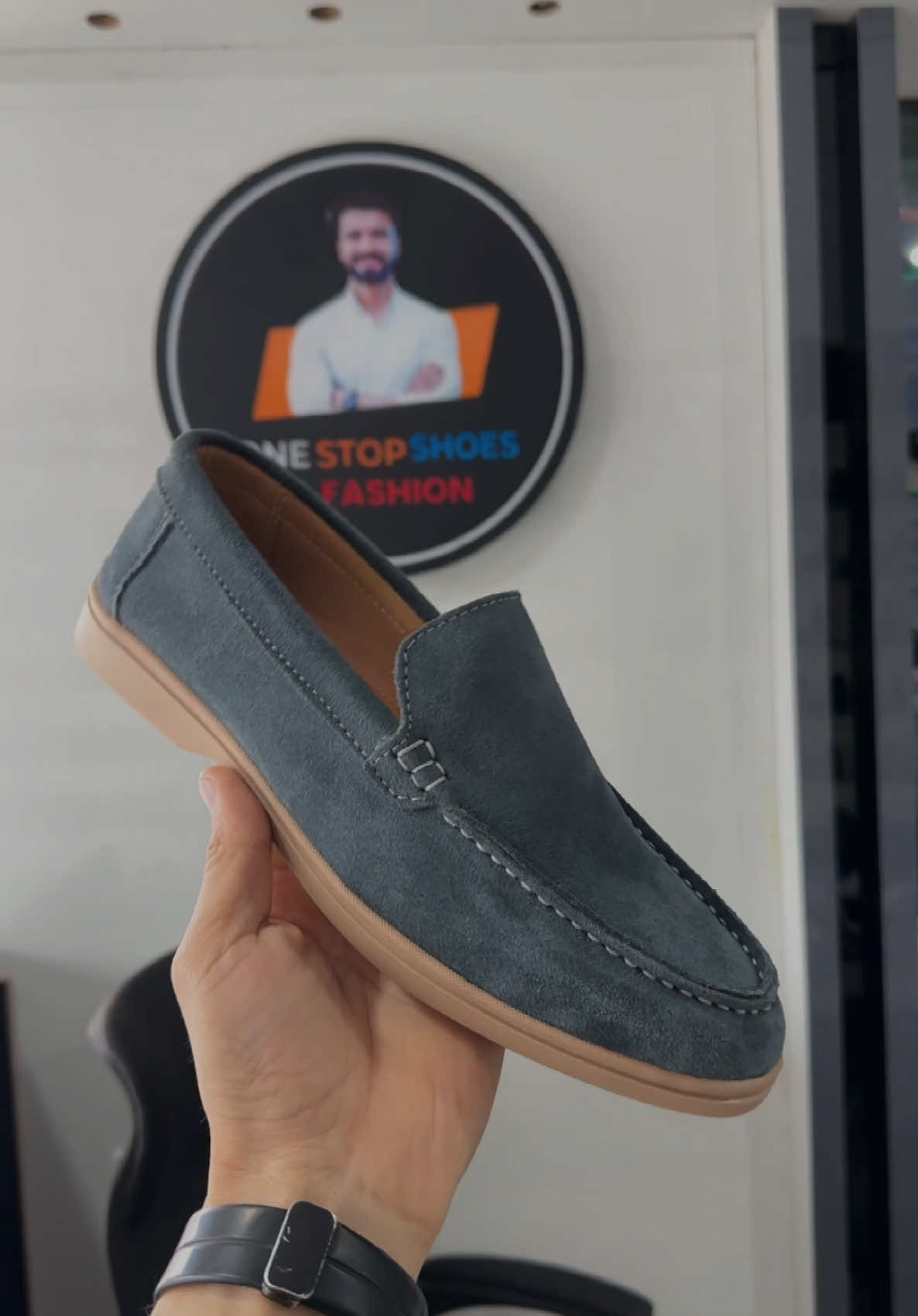 Da cha fvrt de 🤗👀🫶🏻@ONE STOP SHOES @The Smart Kids #onestopshoes #dirmaidan #ikramsani #onestopshoes✌️ 