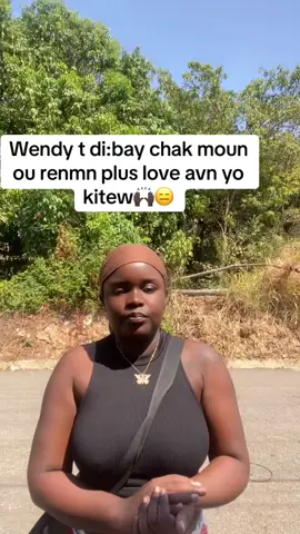 🙇🏾‍♀️