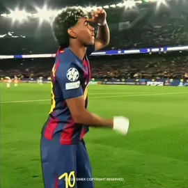 Lamine bringing Neymar vibes vs Newcastle 🕺🏽#lamineyamal #yamal #fcbarcelona #championsleague #goaltoday 