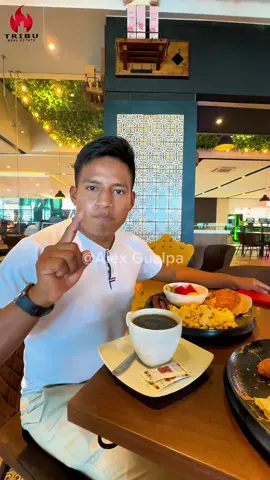 Probando el desayuno más delicioso de todo manta #ecuador🇪🇨 #manta 