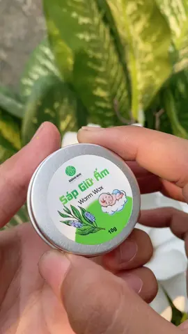 Sáp gừng ấm mùi thơm như mứt luôn ạ, giữ ấm, đuổi muỗi cũng như thoa khi đầy bụng. Ai say xe bôi cũng ổn lắm đó#sapgung #sáp_gừng #xuhuongtiktok 