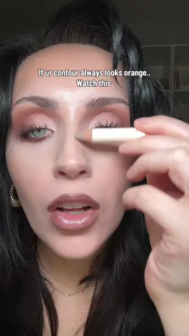 @Judydoll US If you have fair or pale skin and every contour pulls orange… THIS is the one 😭 this cool toned contour stick from Judydoll gives the most natural shadow without looking muddy or warm + it has a creamy highlight on the other end for the easiest sculpted glow. It’s sharpenable, super precise, and perfect for everyday soft definition. If you’ve been searching for a true cool toned contour for pale skin, this is it. Tap to shop before it sells out 🤍  #T#TikTokShopSpringGlowUpC#CoolTonedContourF#FairSkinMakeupC#ContourForPaleSkinTikTokShopFinds