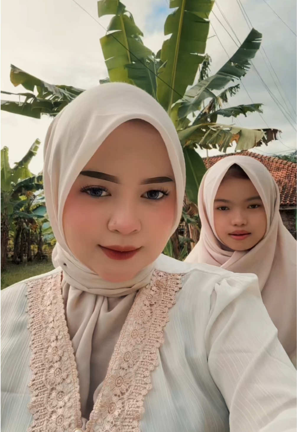 minal minul ya sahabat 🙏🏻