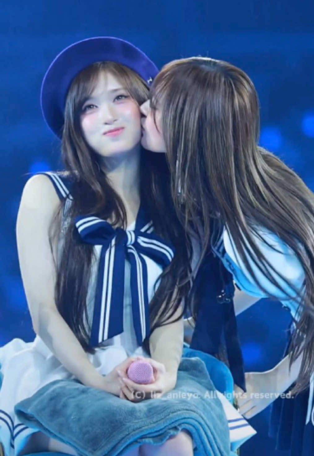 LIZ KISS LEESEO AAA #liz #leeseo #ive #fyp #xyzbca 