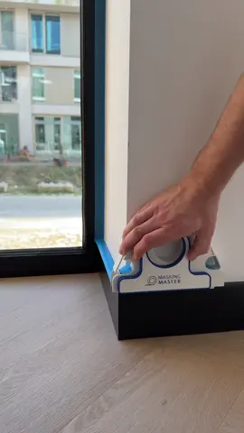 Link in bio! 🇳🇱 made, shipping 🌍! Our tool is 100% made in the Netherlands and is made of high quality materials for durability. We created this tool together with professionals to empower everyone with perfection!  Find us online at www.maskingmaster.com!  #DIY #Painting #homeImprovement  #Tools #homedecor          
