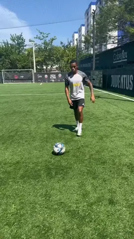 hopecore football video . . . . #footballcore #footballtiktok #football #hopecore #skills 