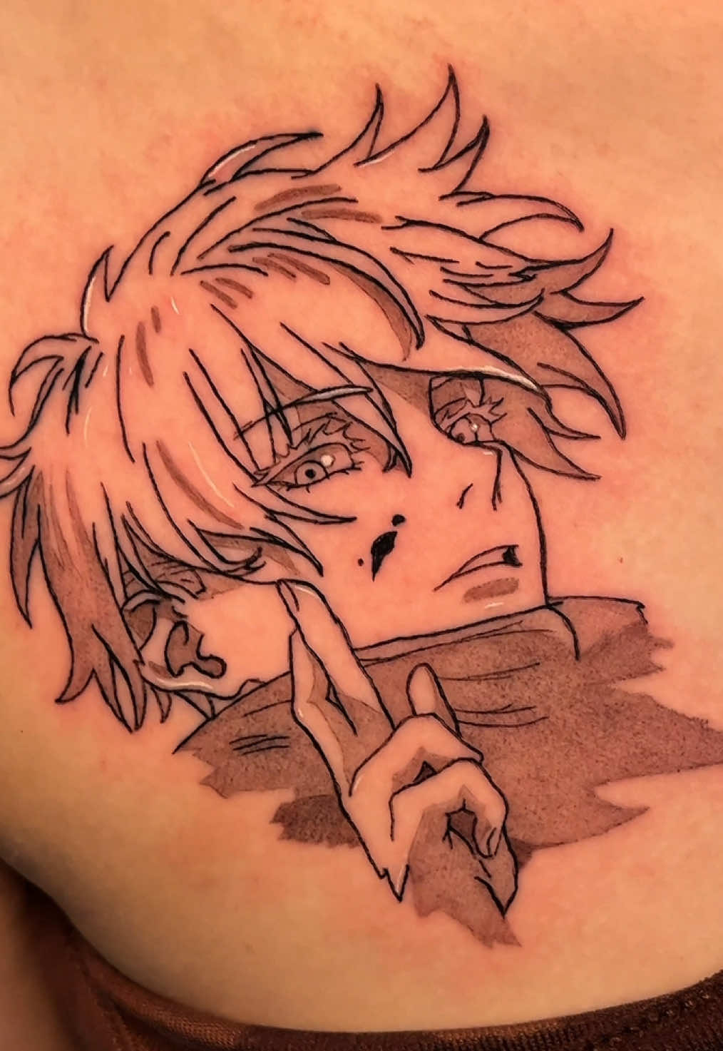 Gojo Satoru 🫶🏻 запись на сеанс тгк/группа вк: Bi Shi tattoo #татупитер #jujutsukaisen #gojousatoru #аниметату  #animetattoo 