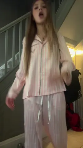 Pyjama partayyy#outfit #swag 