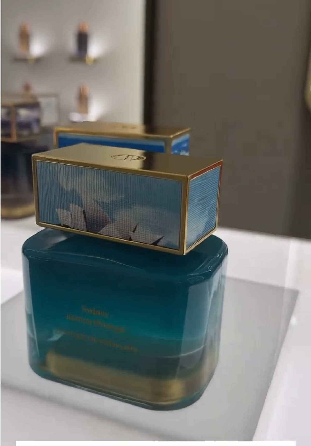 Um pouco sobre a marca COUNTES DE PARFUMS By: @catundagabriel #perfumedenicho #nichefragrance #scent #perfume #countesdeparfums
