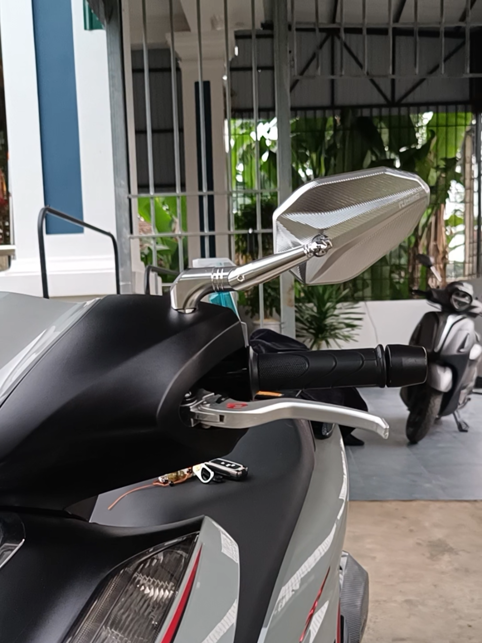 Gương chính hãng H2C V2 đạt chuẩn theo quy định giao thông dễ quan sát #review #guongchieuhau #h2c #viral #xuhuongtiktok 