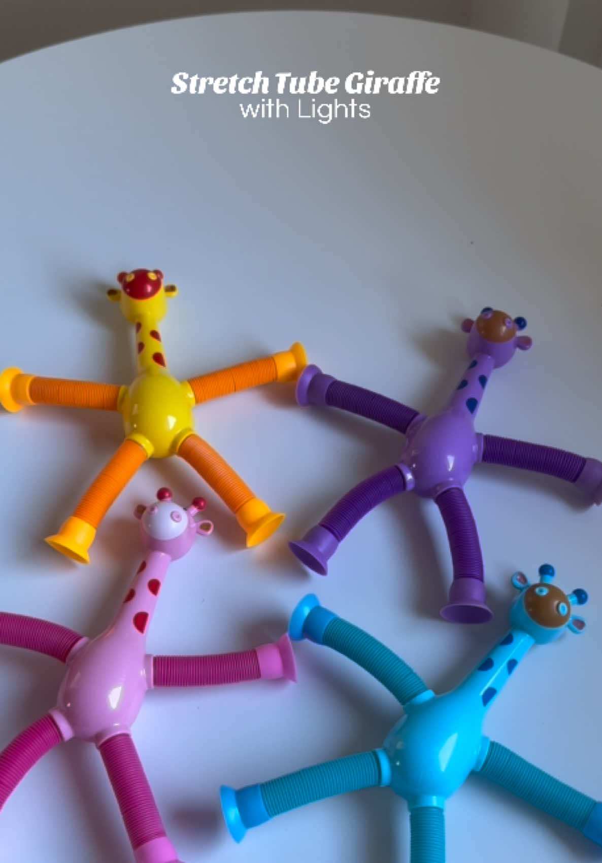 4pcs Stretch Tube Giraffe for Kids #stretchtubetoy #stretchtubegiraffe #kidstoys #toysforkids #toyforkids 