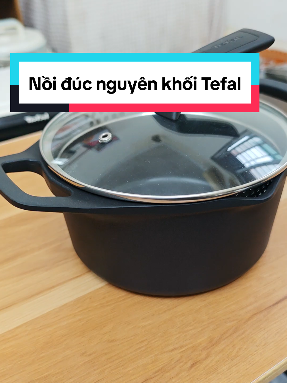 Nồi đúc nguyên khối Tefal. Dùng được với mọi loại bếp. #dobep #xuhuong #nồi#tefal #noichongdinh 