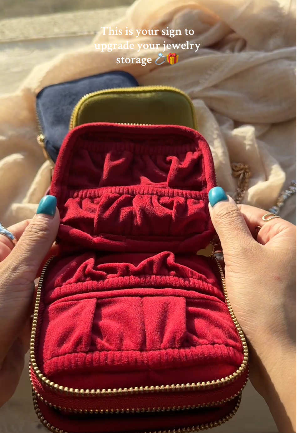 This is your sign to upgrade your jewelry storage 💍🎁#jewelrystorage #jewelrybox #traveljewelrycase #jewelrytips #jewelrylover 
