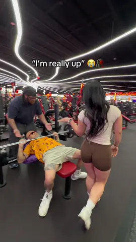 She loves chest day 😭 #girlfriend #dragonball #gym #masterroshi #funny