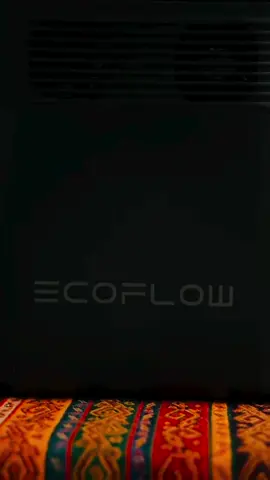🔋 EcoFlow Delta 2 Max Energia potente, rápida e confiável onde você precisar. Com 2048Wh de capacidade e até 2400W de saída, a Delta 2 Max alimenta eletrodomésticos, ferramentas e equipamentos essenciais sem esforço. ⚡ Carregamento ultrarrápido Até 80% em poucos minutos, com opção de carregamento solar. 🔋 Bateria de longa vida (LiFePO4) Até 10 anos de uso, mais segurança e durabilidade. 📲 Controle total pelo app Gerencie tudo direto do celular, com Wi-Fi e Bluetooth. 👉 A solução ideal para quem não pode ficar sem energia.