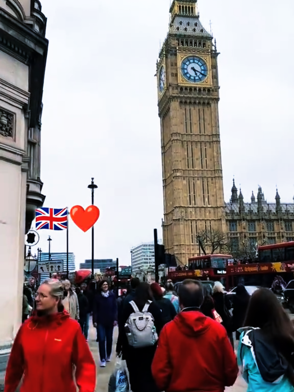 London life 🇬🇧#tiktokteamunfreezmyacount😥🙏 #tiktokviral #europe #video #foryou 