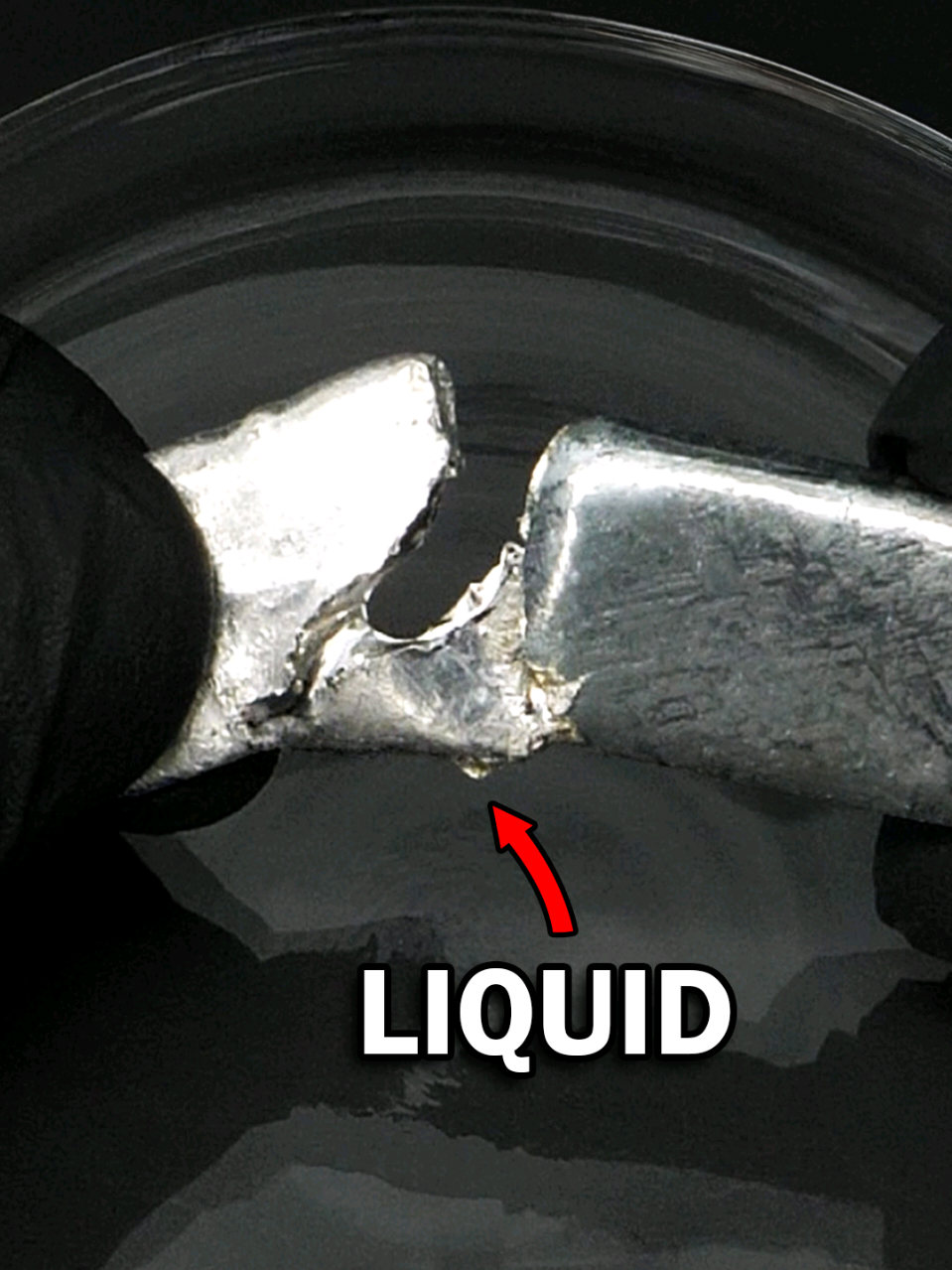 These metals melt when pushed together #Science #chemistry #nilered 