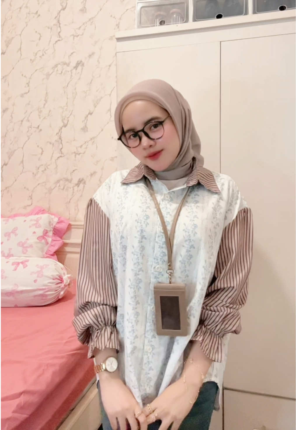 #asaya #asayaindonesia #kemejamotif 