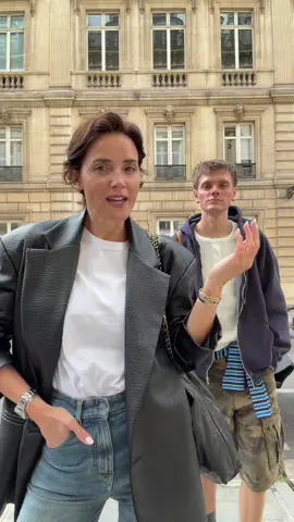 J’étais obligée d’en faire un look du jour !! #lookdujour #momandson #outfitcheck @Hugodorn 