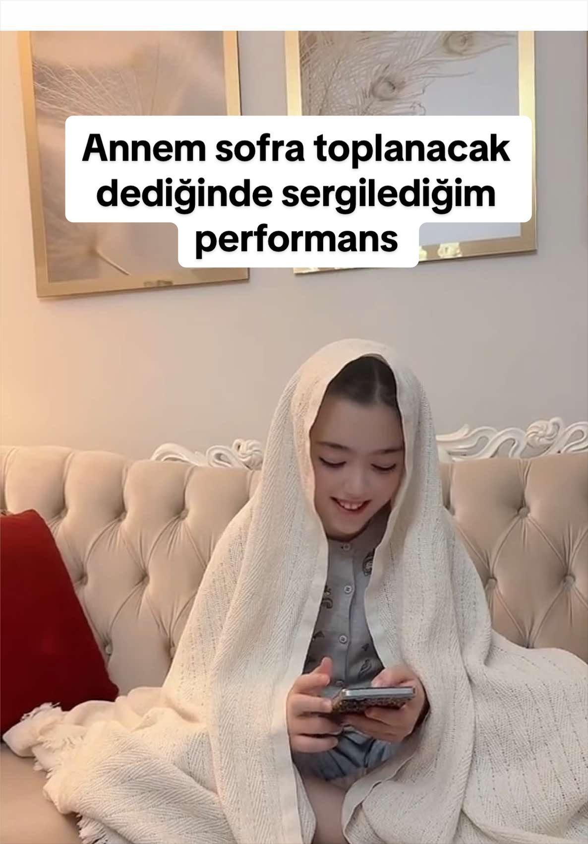 Ayyy dayak yemiş gibiyim🤣🤣 #annekız#komikvideolar#tiktokviral#tiktokkeşfet 
