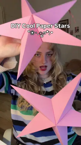 DIY Easy Paper Stars Tutorial ✨⭐️  #crafts #papercraft #handmade #paperstars #diyideas 