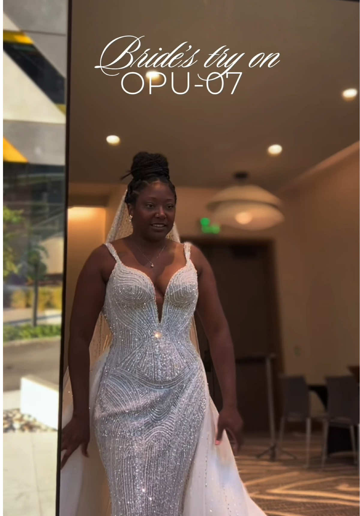 9 DAYS TILL OUR HOUSTON TRUNK SHOW 🇺🇸🥂 Calling all US based Brides-to-be looking to begin their Alonuko journey, now is the chance!   Link in bio 
