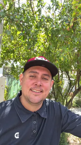 Q reguetón ni q nada esta música es la q siempre van a escuchar mientras yo conduzca el auto 😁
