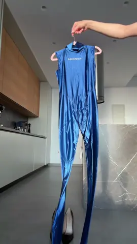 New catsuit from Amoresy 💙 get 10% off with “PEYTONKINSLY“  ____________________________________________________________  #shiny #glossy #catsuit #spandex #lycra 